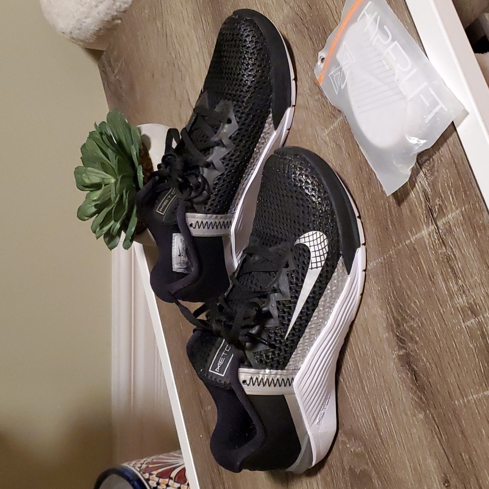 Nike Metcon 6 Women's Training Shoes size 7.5